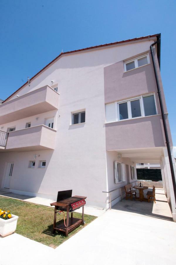 Apartments Liber Lokva Rogoznica Exteriör bild